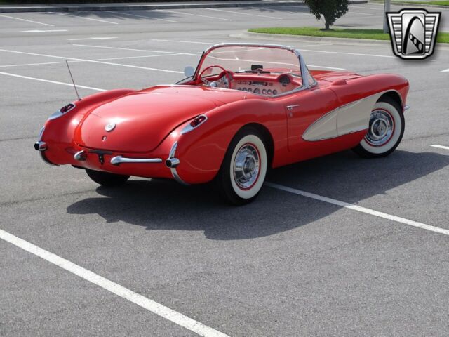 Chevrolet Corvette 1957 image number 29