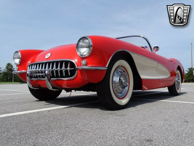 Chevrolet Corvette 1957 image number 37