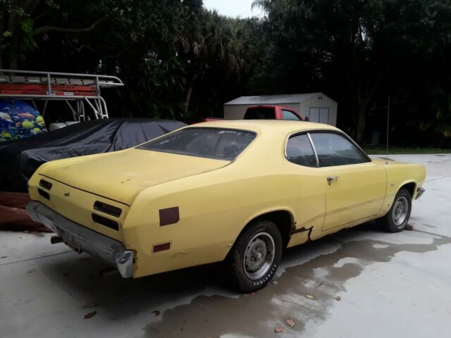 Plymouth Duster 1970 image number 27