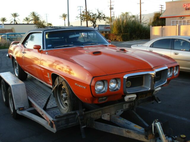 Pontiac Firebird 1969 image number 18