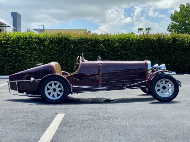 Bugatti Type 37 TV Series - Magnum, P.I. 1927 image number 27