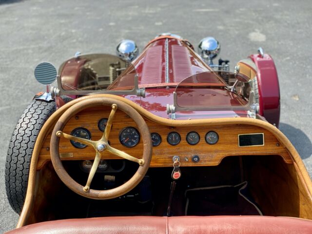 Bugatti Type 37 TV Series - Magnum, P.I. 1927 image number 32