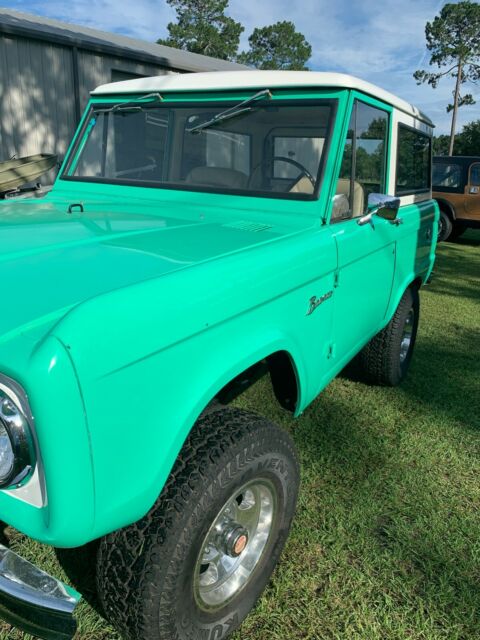 Ford Bronco 1969 image number 17