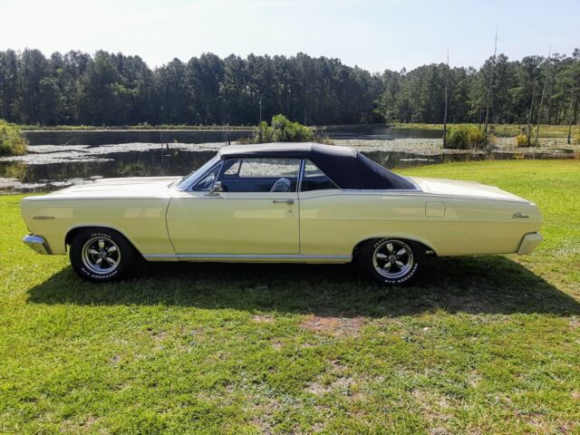 Mercury Comet 1966 image number 3