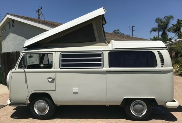 Volkswagen Bus/Vanagon 1969 image number 26