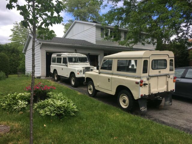 Land Rover Defender 1973 image number 12