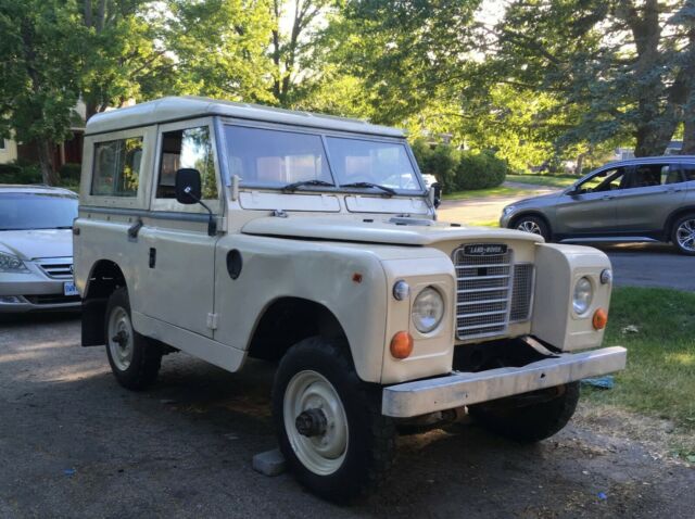 Land Rover Defender 1973 image number 18