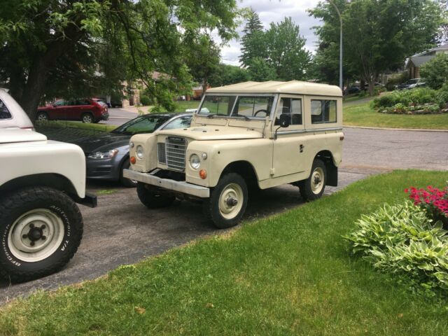 Land Rover Defender 1973 image number 36