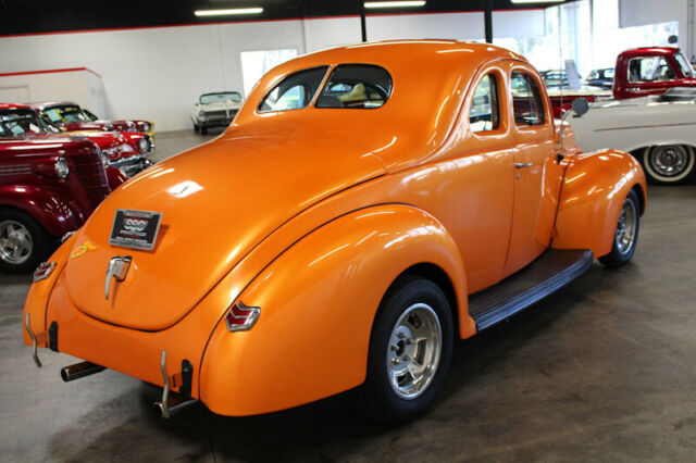 Ford Deluxe 1940 image number 33