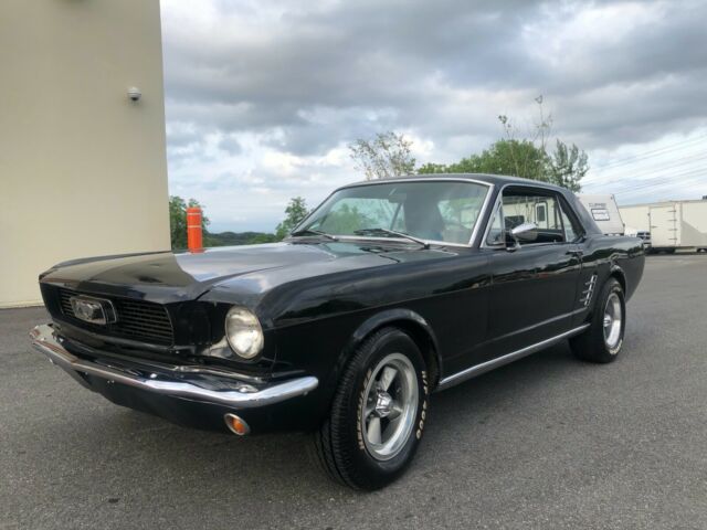 Ford Mustang 1966 image number 0