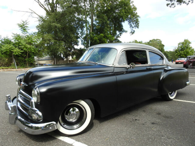 Chevrolet Fleetline 1951 image number 0