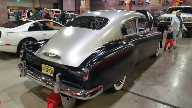 Chevrolet Fleetline 1951 image number 25