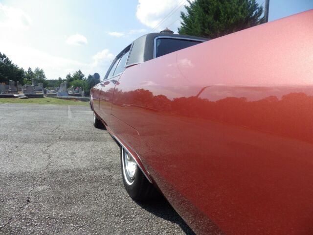 Cadillac DeVille 1966 image number 1