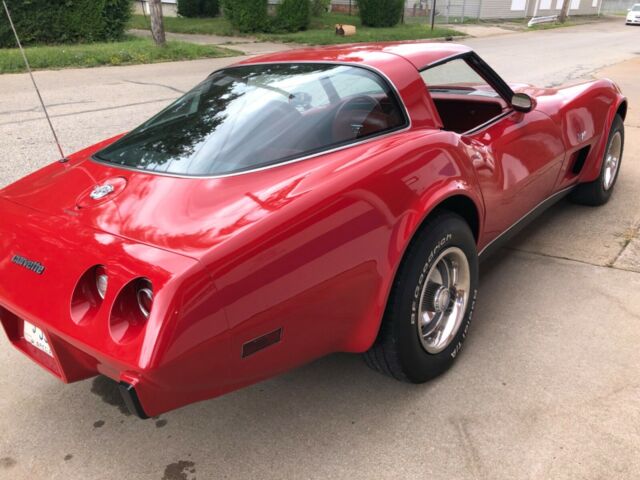 Chevrolet Corvette 1978 image number 18