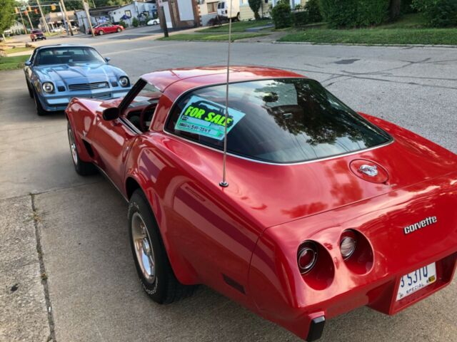 Chevrolet Corvette 1978 image number 3