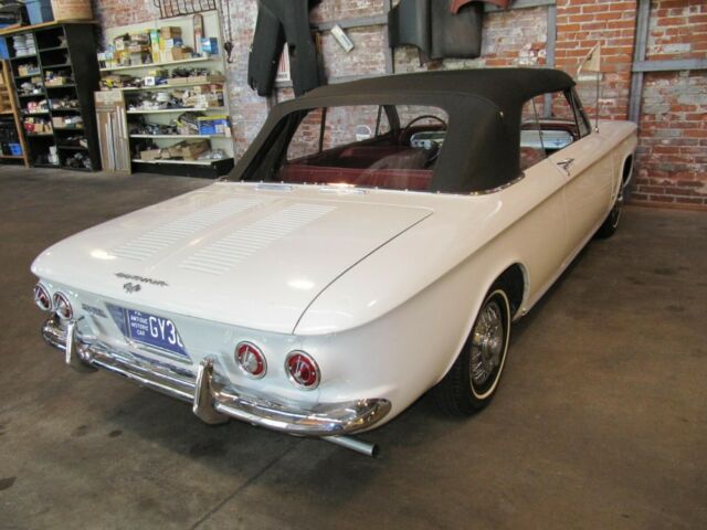 Chevrolet Corvair 1963 image number 3