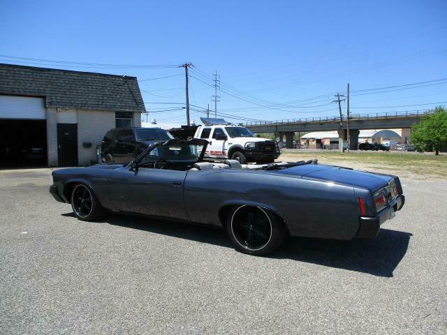 Pontiac Catalina 1972 image number 1