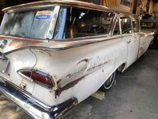 Chevrolet Brookwood Station Wagon 1959 image number 28