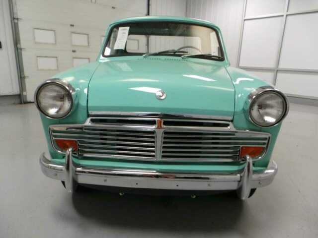 Datsun 320 1964 image number 2