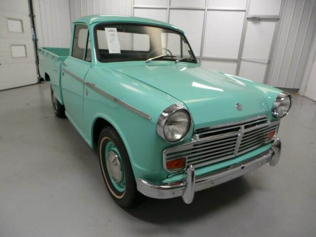 Datsun 320 1964 image number 25