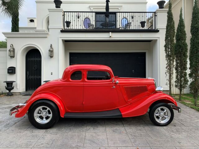 Ford Coupe Street Rod 1934 image number 23