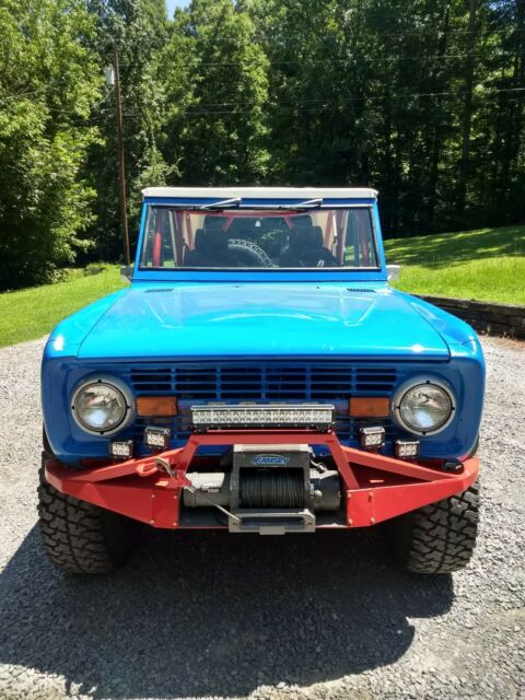 Ford Bronco 1976 image number 14