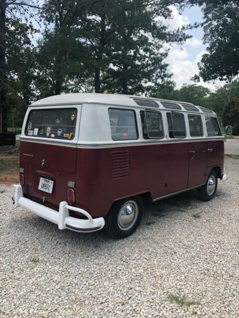 Volkswagen Bus/Vanagon 1967 image number 14