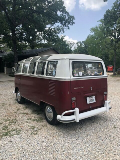 Volkswagen Bus/Vanagon 1967 image number 27