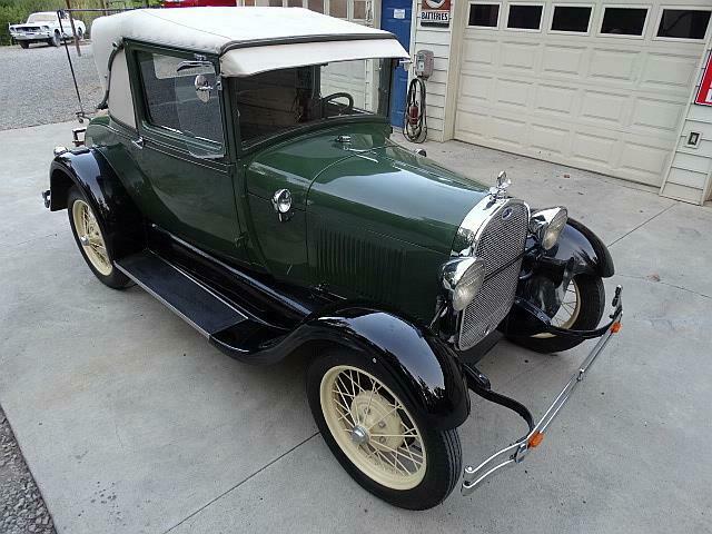 Ford Model A 1929 image number 17