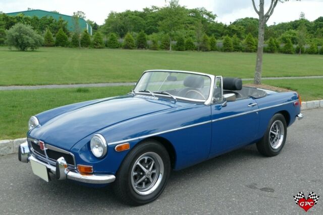 MG MGB 1973 image number 30