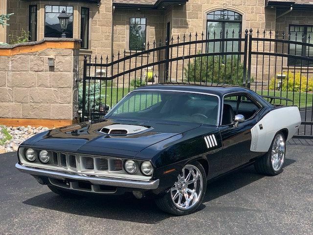 Plymouth Barracuda 1971 image number 1