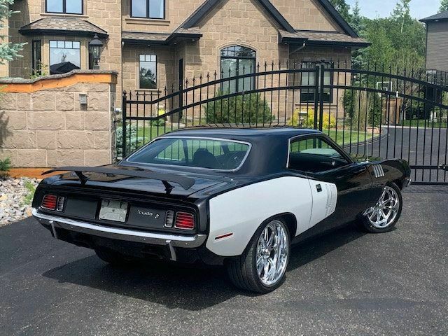 Plymouth Barracuda 1971 image number 14