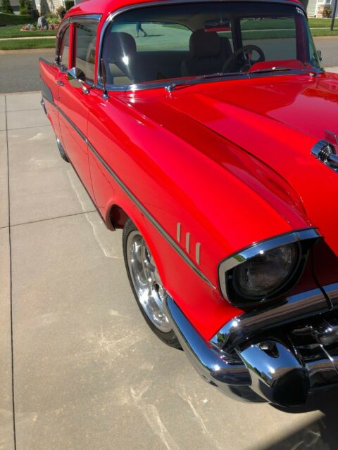 Chevrolet Bel Air/150/210 1957 image number 1