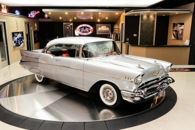 Chevrolet Bel Air/150/210 1957 image number 32