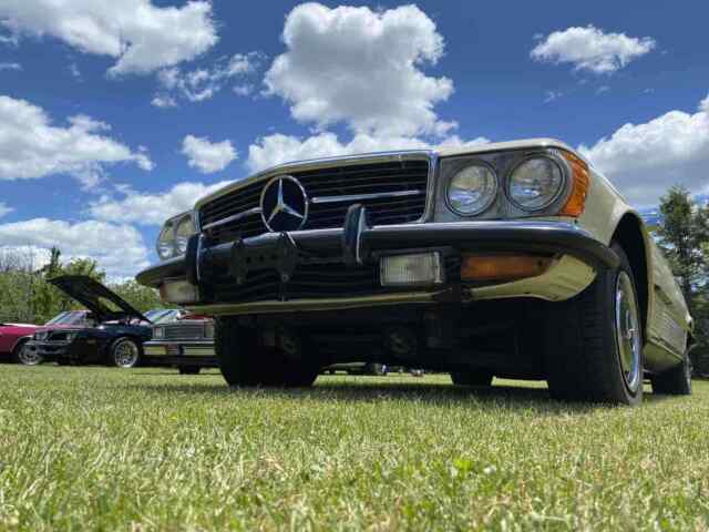 Mercedes-Benz 450SL 1973 image number 1