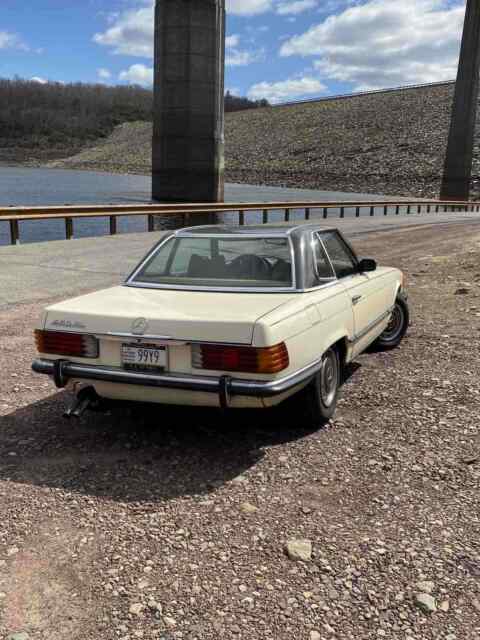 Mercedes-Benz 450SL 1973 image number 14