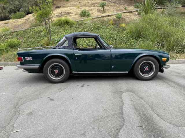 Triumph TR6 1971 image number 1