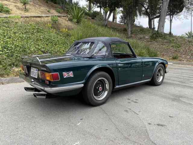 Triumph TR6 1971 image number 15