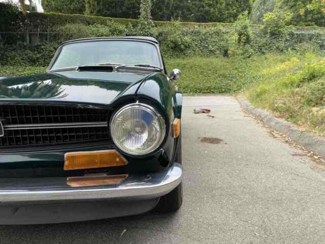 Triumph TR6 1971 image number 21