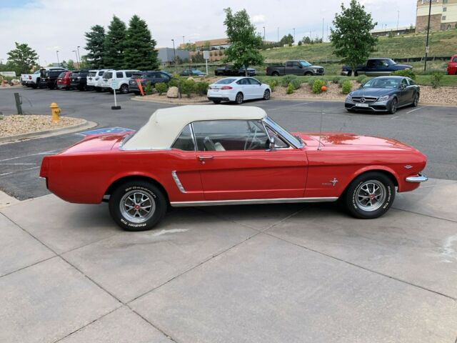 Ford Mustang 1965 image number 30