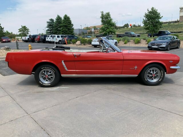 Ford Mustang 1965 image number 45