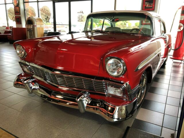 Chevrolet Bel Air/150/210 1956 image number 1