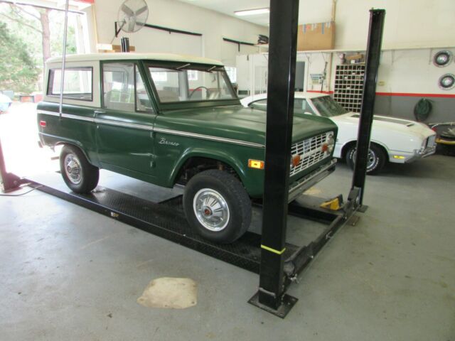 Ford Bronco 1974 image number 10