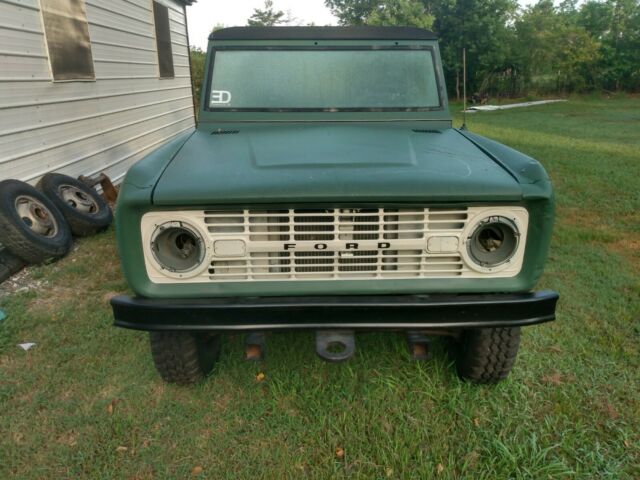 Ford Bronco 1966 image number 19