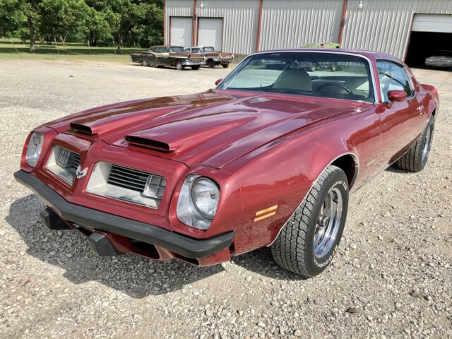 Pontiac Firebird 1975 image number 22