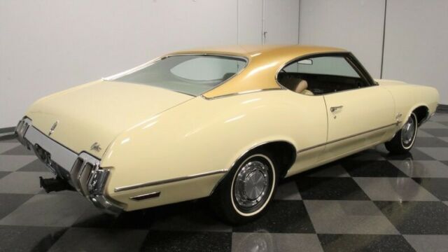 Oldsmobile Cutlass 1970 image number 14