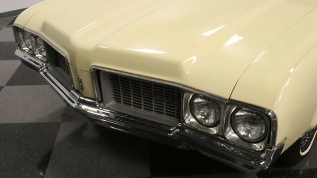 Oldsmobile Cutlass 1970 image number 46