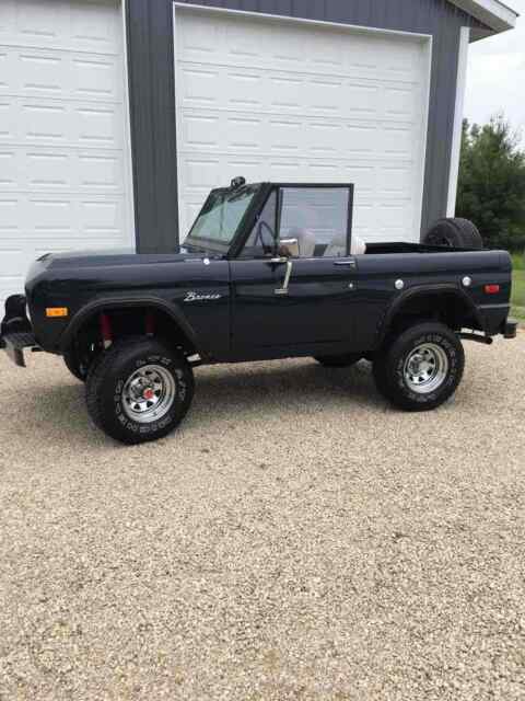 Ford Bronco 1974 image number 23