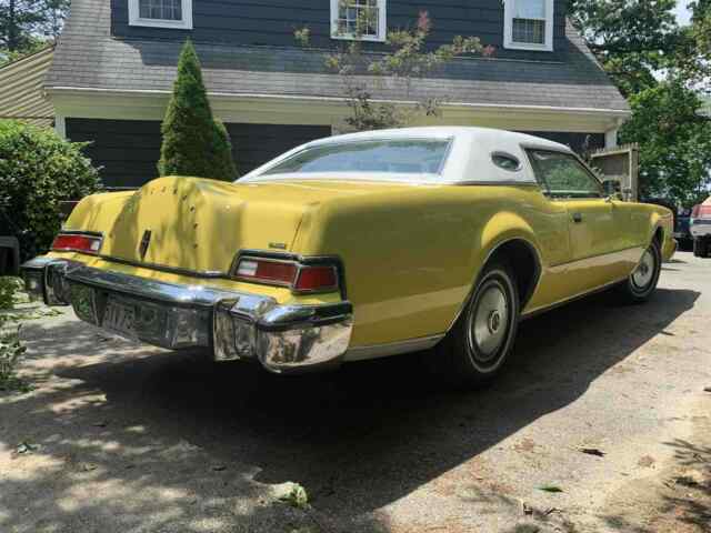 Lincoln Mark IV 1974 image number 22