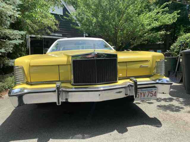 Lincoln Mark IV 1974 image number 23